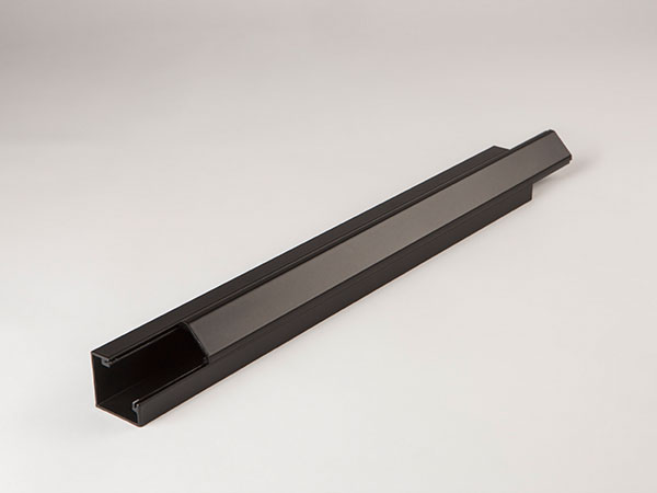 cabinet extrusions for cabinet and display lighting
