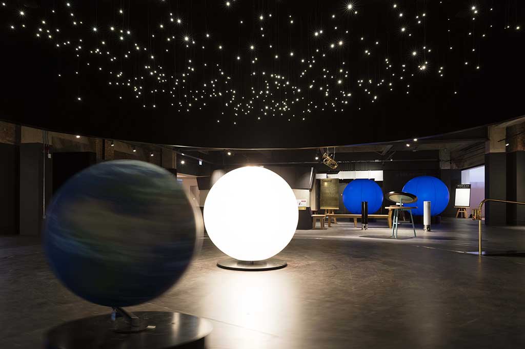 educational and display fiber optic & led lighting at the london science museum